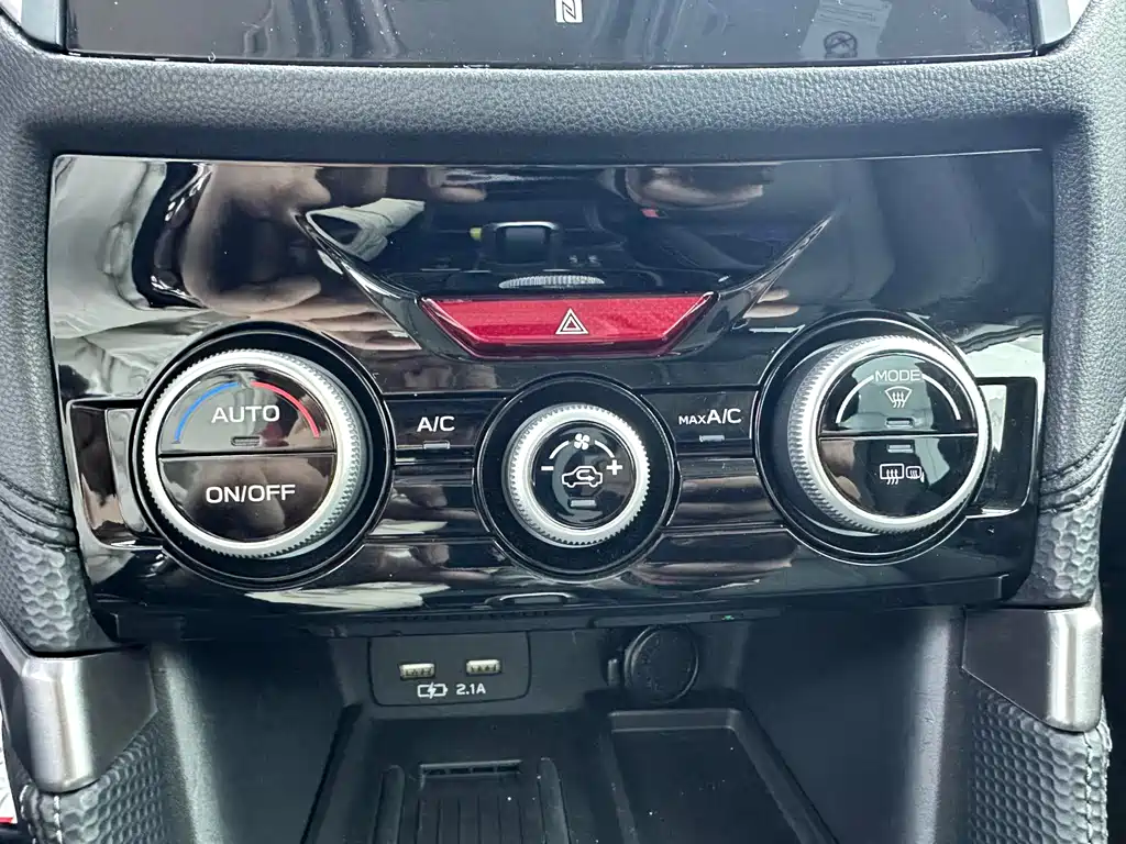 Forester 2022 2.0i AWD Deluxe Edition EyeSight купить на сайте DeffCars