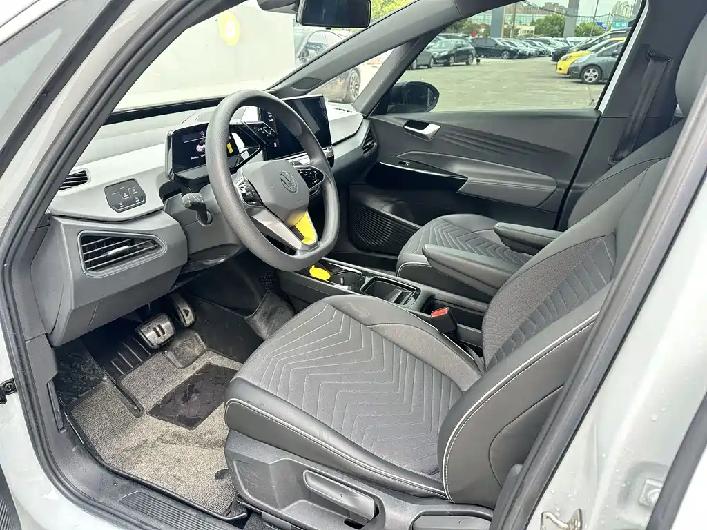 Volkswagen ID.3 2023 upgraded model pure smart version купить на сайте DeffCars