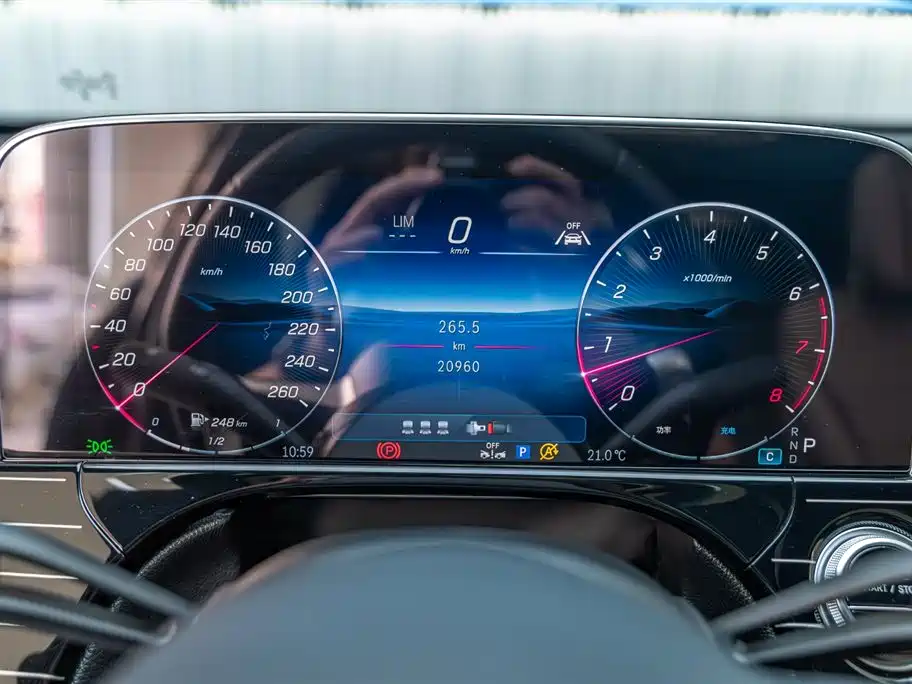 Mercedes-Benz E-Class 2024 E 260 L Sports купить на сайте DeffCars