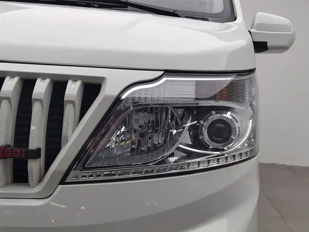 Changan Ruixing M60 2023 model 1.5L GDI comfortable van with 2 seats купить на сайте DeffCars