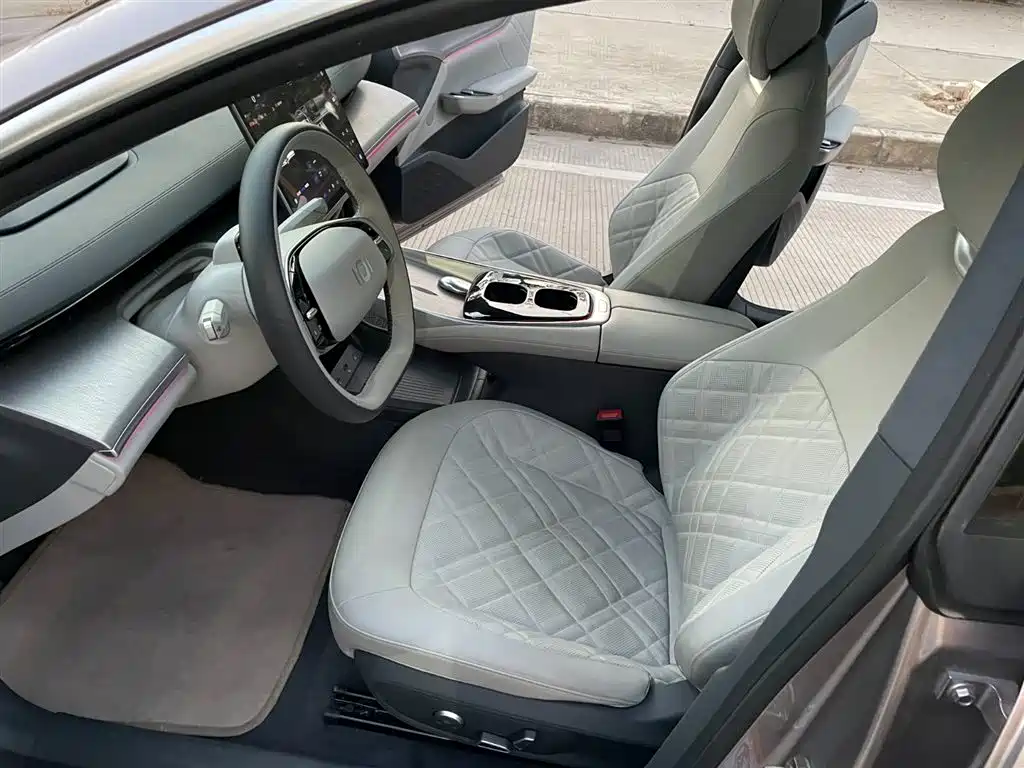 Changan Qiyuan A07 2023 model extended range 200 Max купить на сайте DeffCars