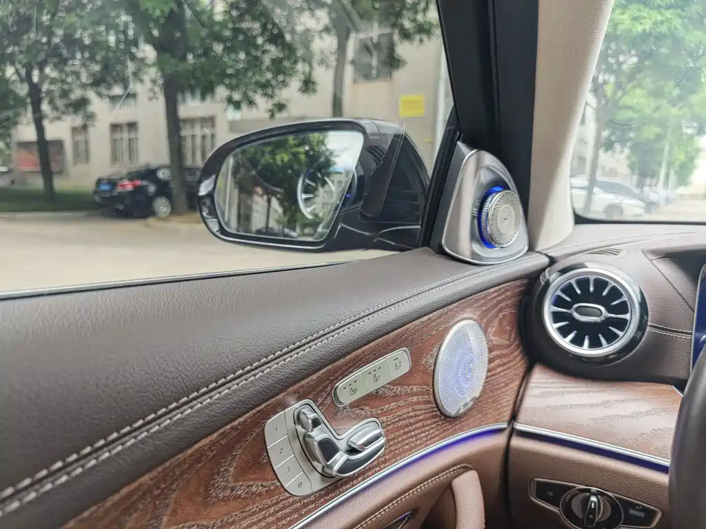 Mercedes-Benz E-Class 2023 E 300 L Fashion купить на сайте DeffCars