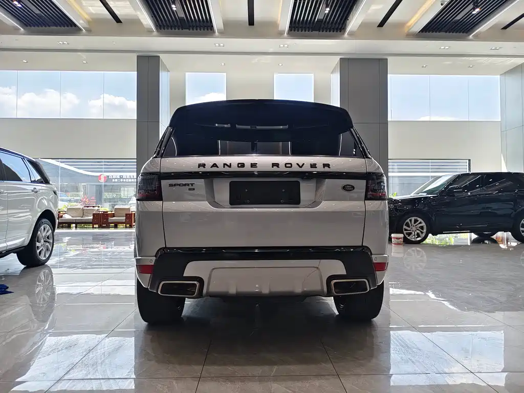 Range Rover Sport 2022 3.0 L6 Black Edition купить на сайте DeffCars
