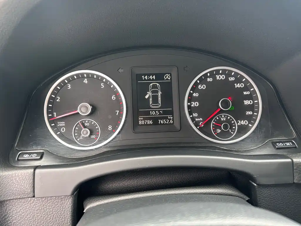 Tiguan 2016 280TSI automatic two-wheel drive Silk Road Style Edition купить на сайте DeffCars