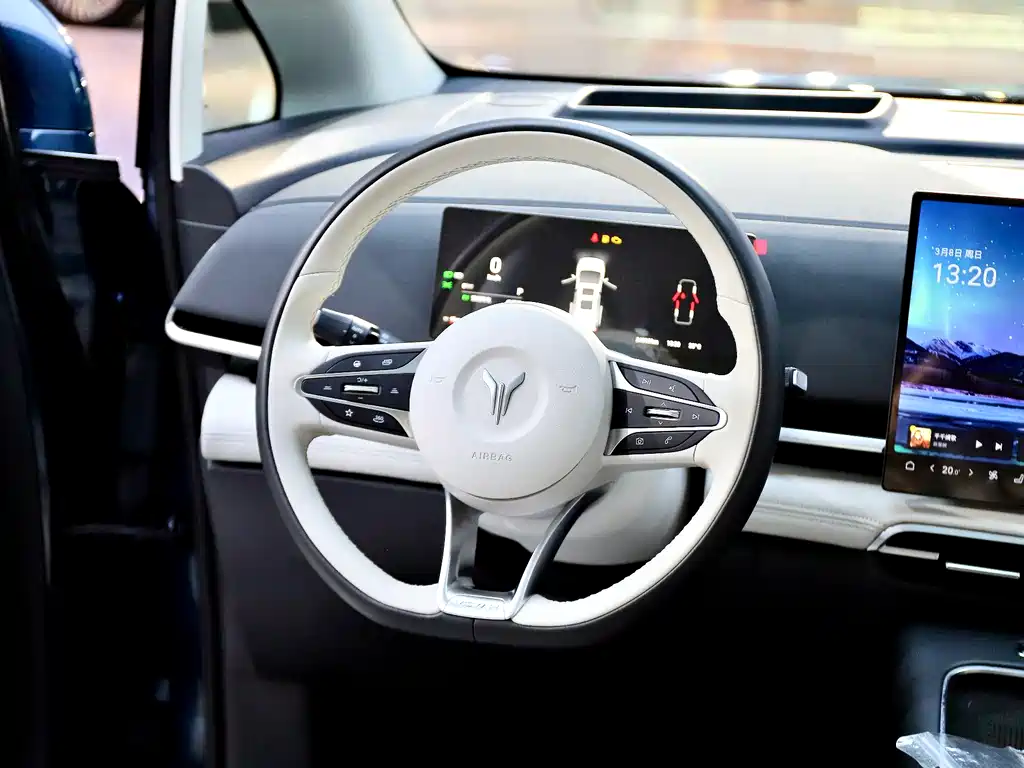 Lantu Dreamer 2025 PHEV four-wheel drive flagship Kunpeng version купить на сайте DeffCars