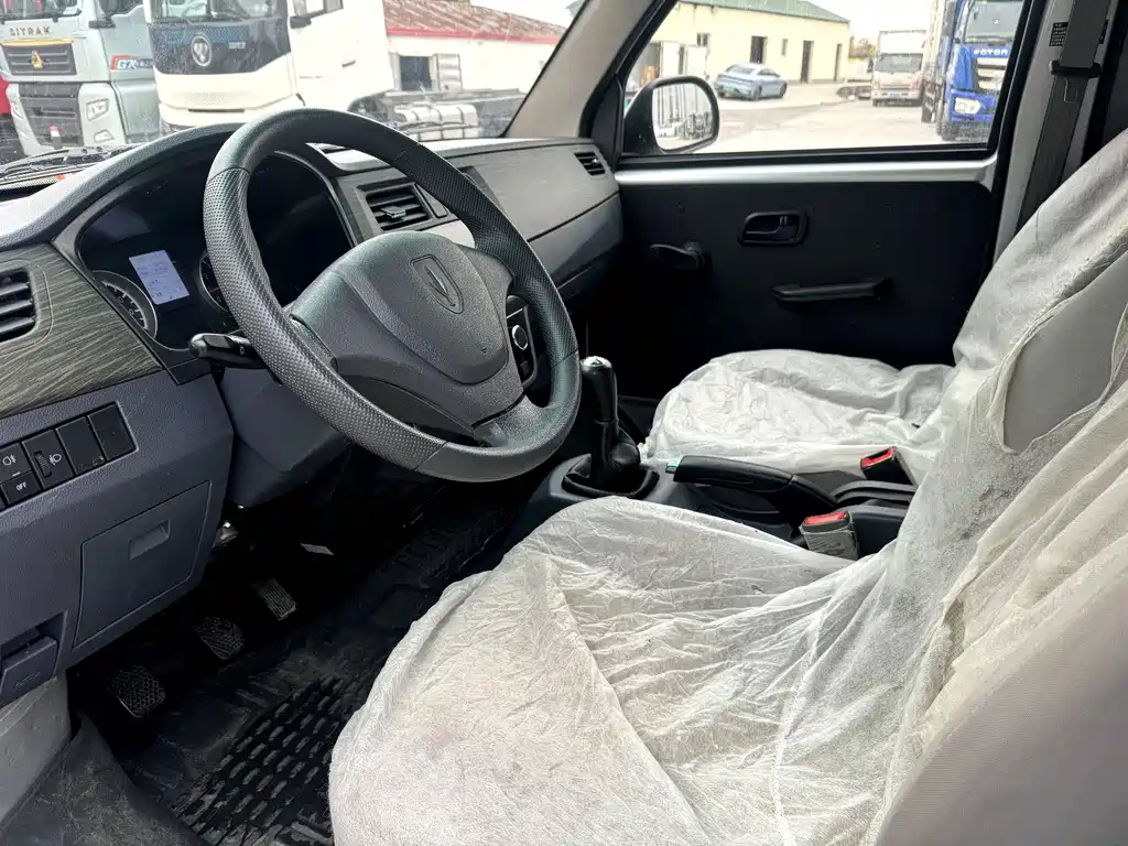 Hiace X30 2024 1.5L wealth van 2/5 seats front air conditioner купить на сайте DeffCars