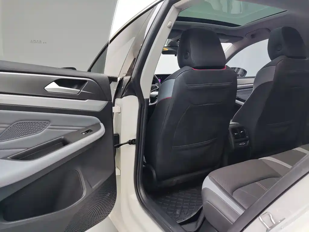 Lingdu 2022 Lingdu L 280TSI DSG Hot Edition купить на сайте DeffCars