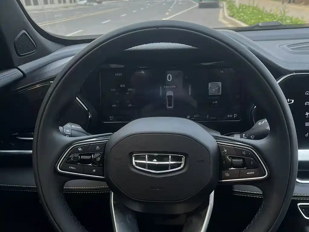 Xingyue L 2024 2.0TD high-power automatic two-wheel drive cloud version купить на сайте DeffCars