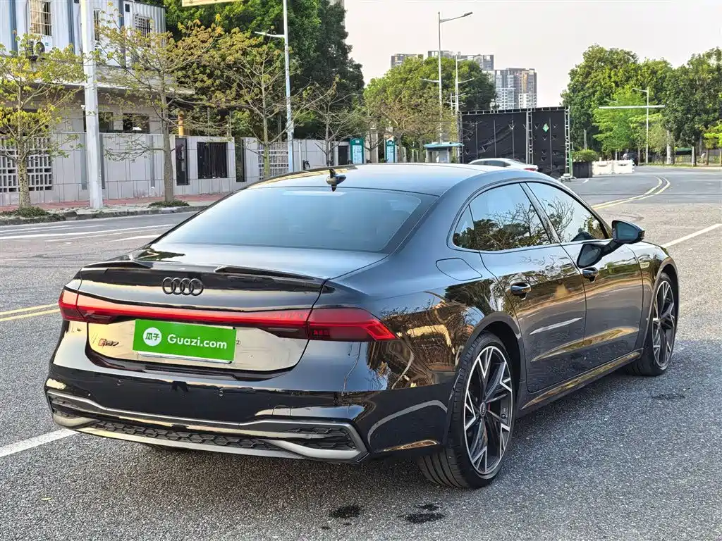 Audi A7L 2024 45 TFSI quattro Black Warrior Edition купить на сайте DeffCars
