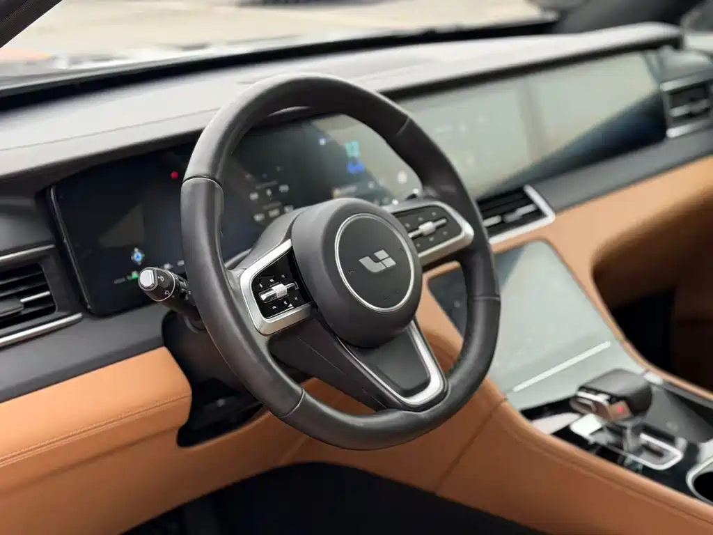 Ideal ONE 2021 extended range 6-seater version купить на сайте DeffCars