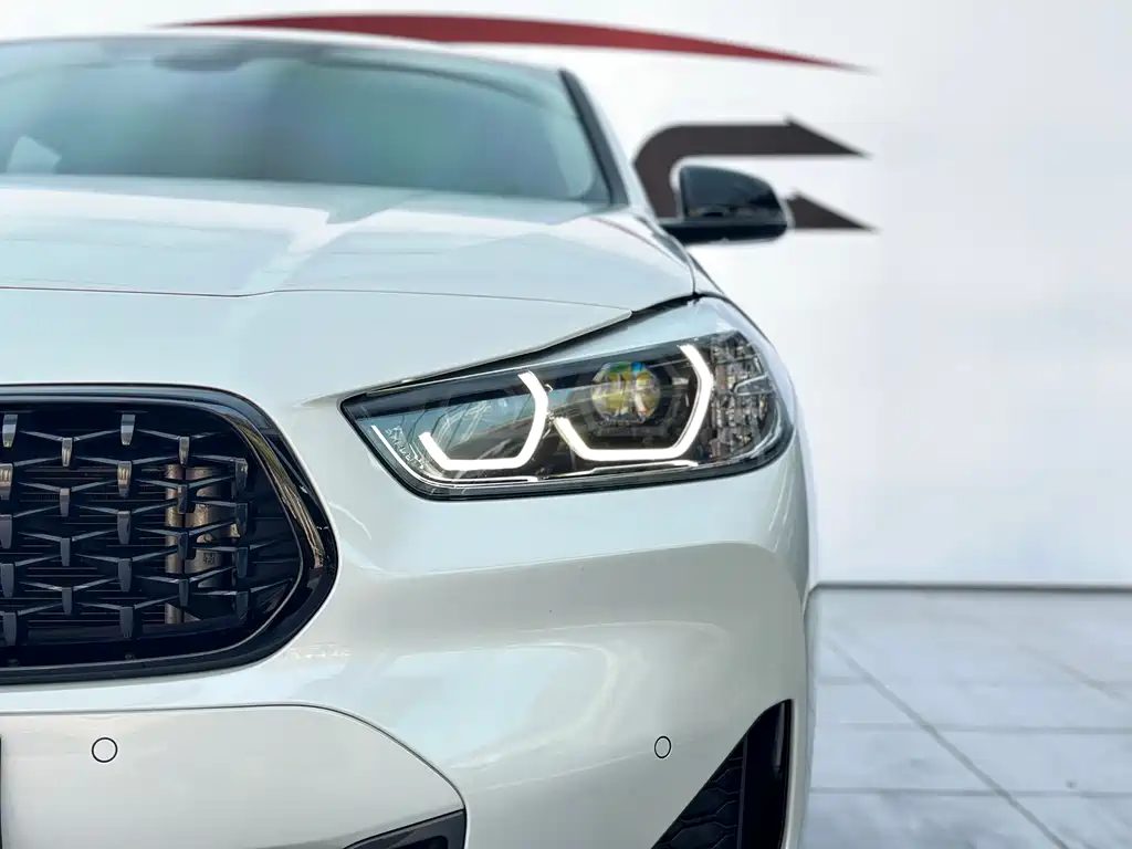 BMW X2 2023 sDrive25i M Off-Road Package купить на сайте DeffCars