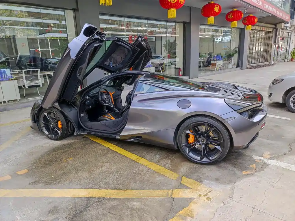 McLaren 720S 2019 4.0T Coupe купить на сайте DeffCars