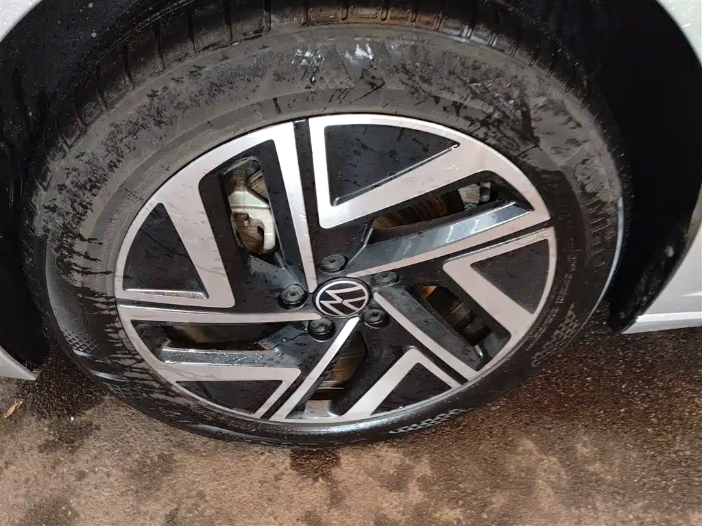 Sagitar 2023 300TSI DSG Super Edition купить на сайте DeffCars