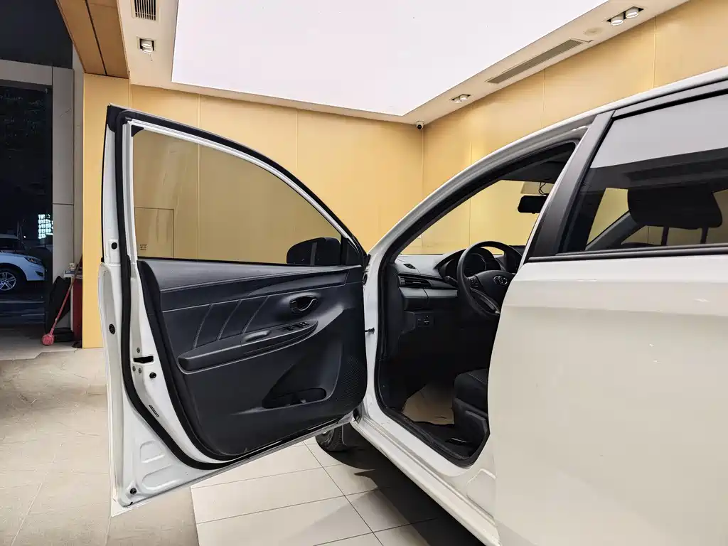 Vios FS 2021 1.5L CVT Fenchi Edition купить на сайте DeffCars