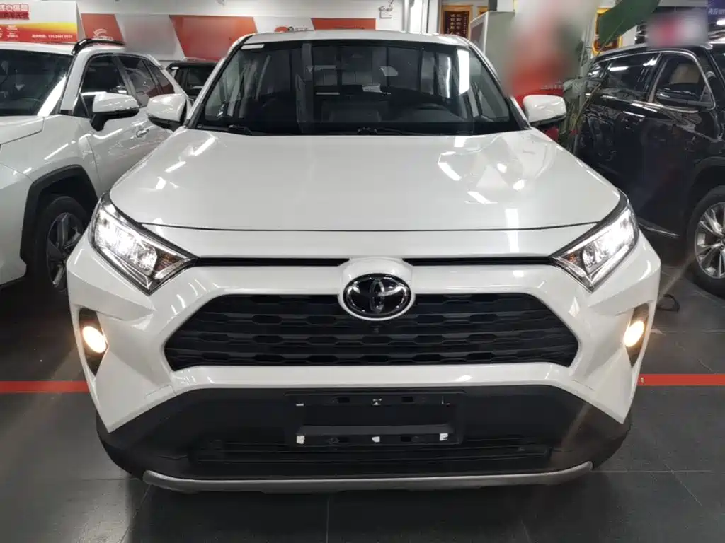 RAV4 Rongfang 2020 2.0L CVT two-wheel drive fashion version купить на сайте DeffCars