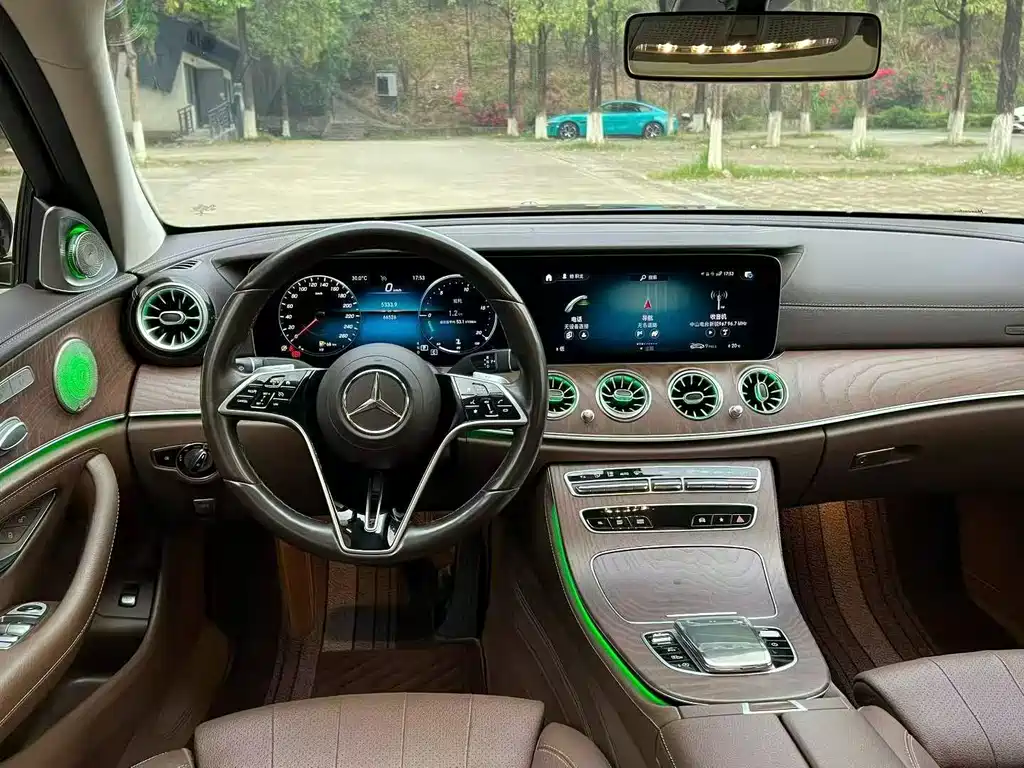 Mercedes-Benz E-Class 2022 facelift 2 E 300 L sporty and fashionable купить на сайте DeffCars