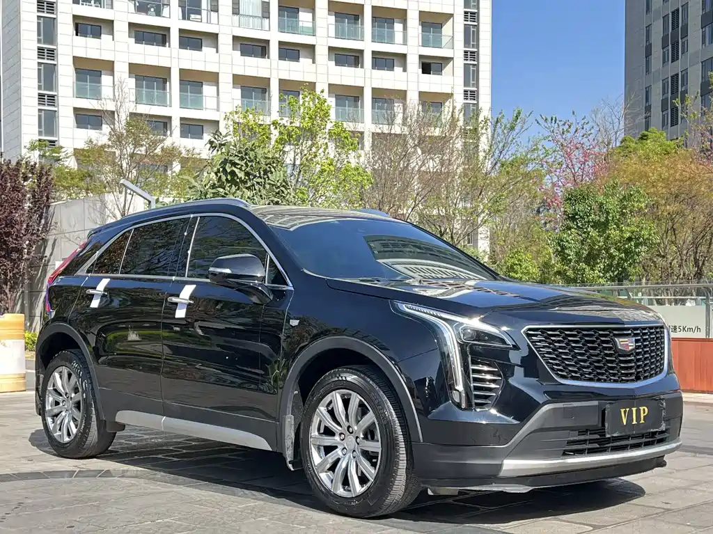 Cadillac XT4 2022 28T two-wheel drive luxury model купить на сайте DeffCars