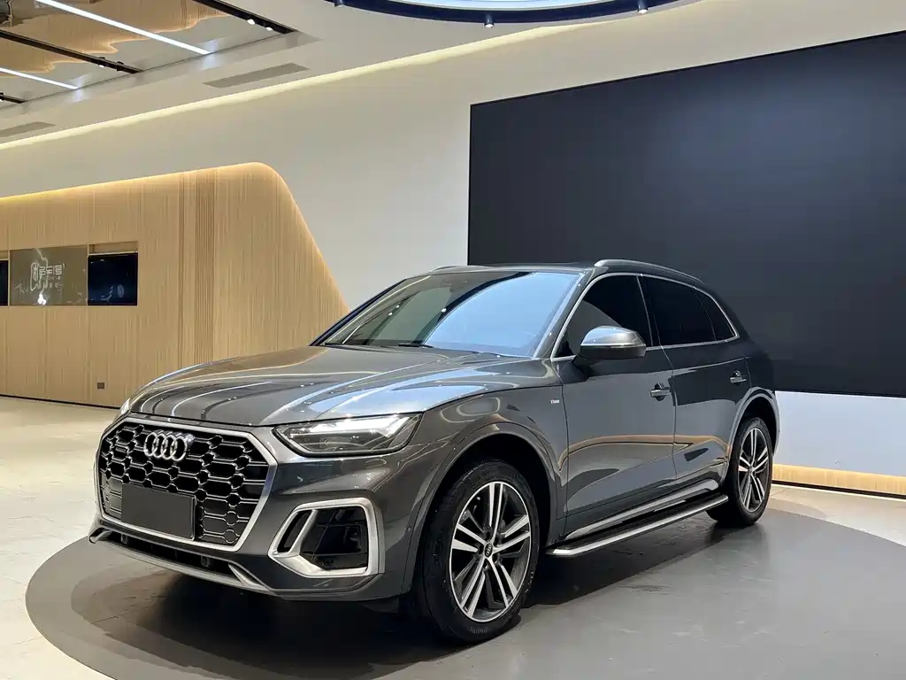 Audi Q5L 2022 45T luxury and dynamic model купить на сайте DeffCars