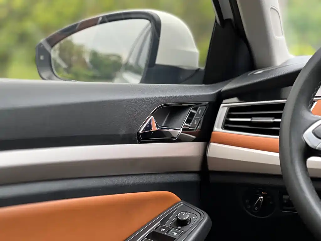 Bora 2023 200TSI DSG Yuexing Edition купить на сайте DeffCars