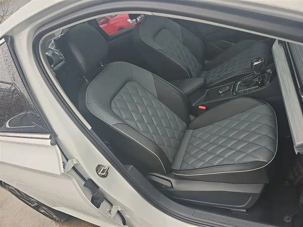 Sagitar 2025 300TSI DSG Super Edition купить на сайте DeffCars