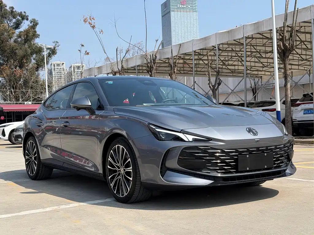 MG7 2023 2.0T Automatic Beauty Hunting Luxury Edition купить на сайте DeffCars
