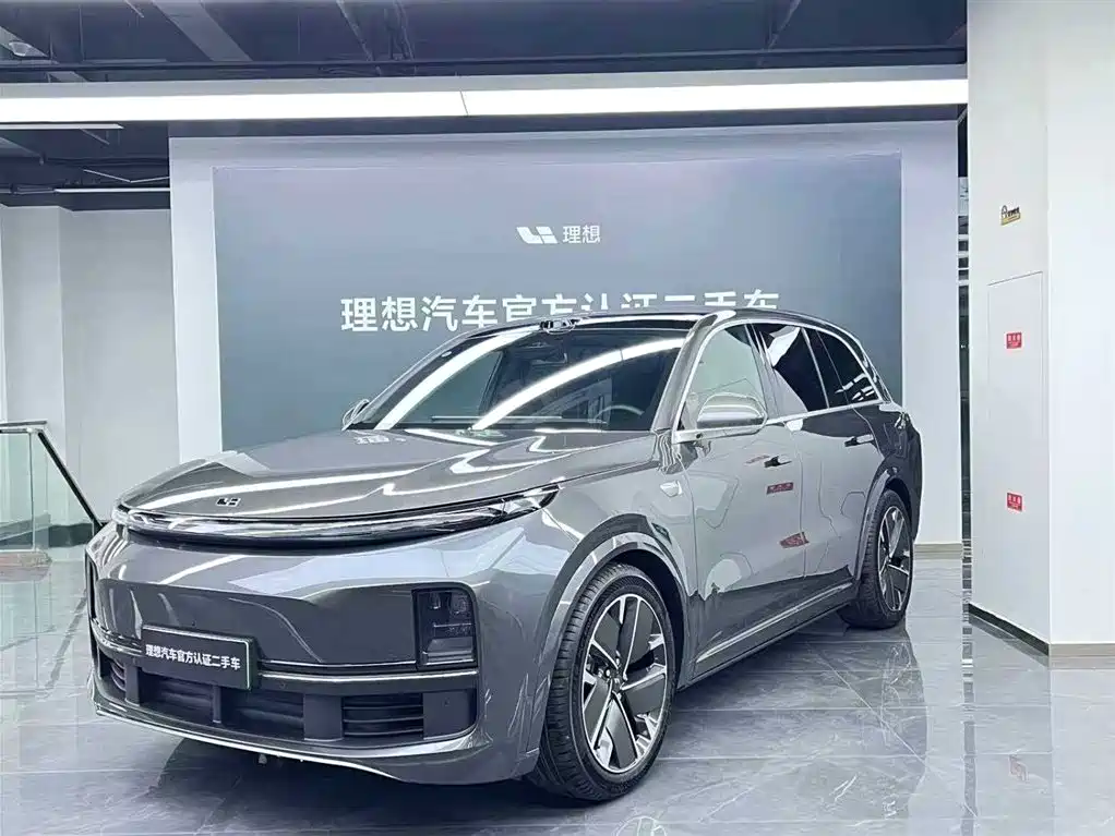 Ideal L8 2025 Ultra smart refresh version купить на сайте DeffCars