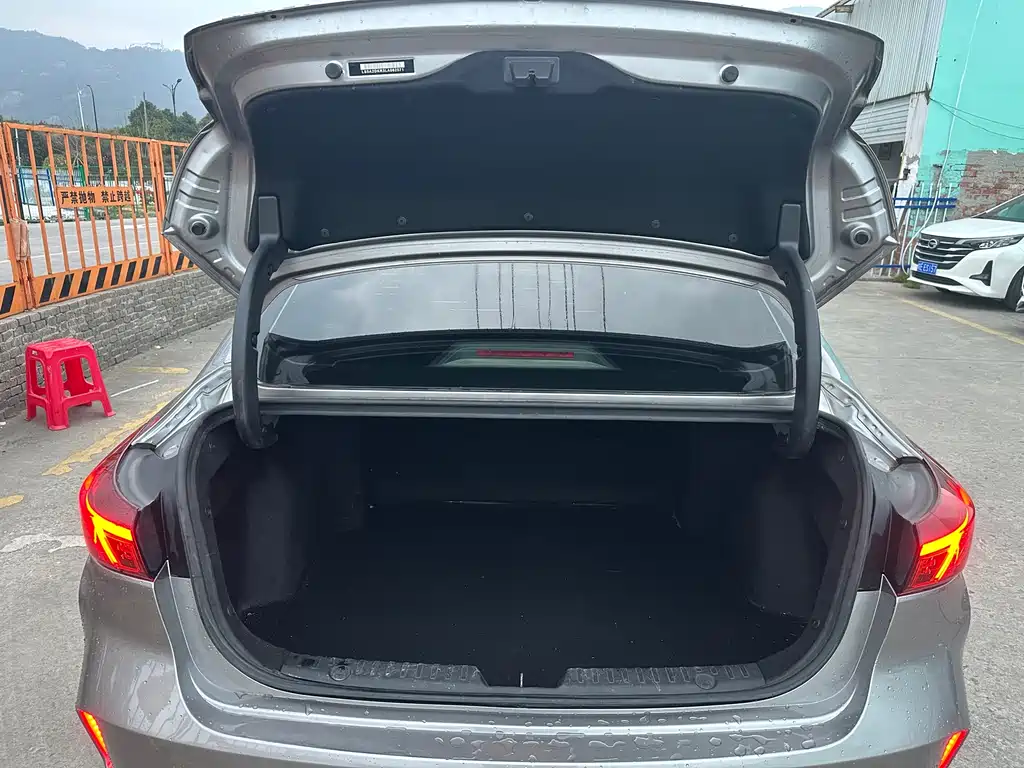EADO 2020 PLUS Blue Whale NE 1.4T GDI DCT Premium Type купить на сайте DeffCars
