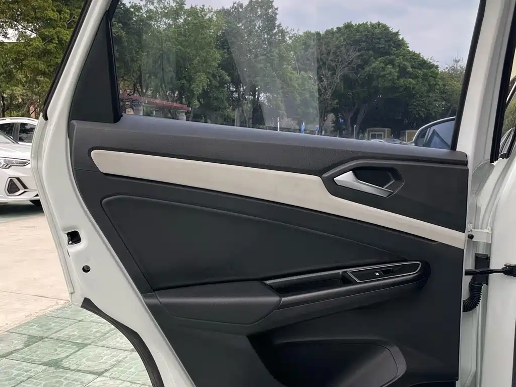 Jetta VS5 2023 280TSI automatic high-gloss enjoyment type купить на сайте DeffCars