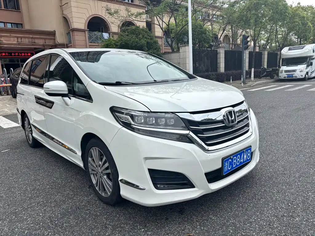 Alison 2016 2.4L Deluxe Edition купить на сайте DeffCars