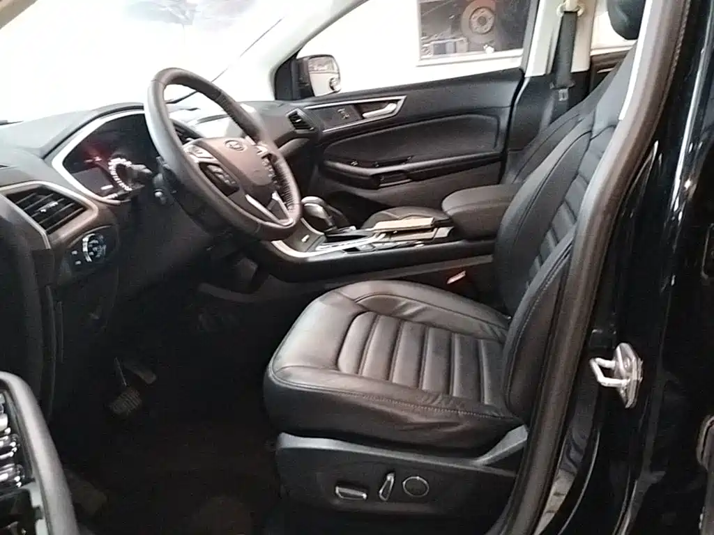 Ruijie 2018 EcoBoost 245 2WD Platinum 7-seater National V купить на сайте DeffCars