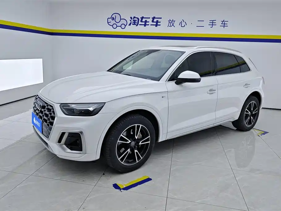 Audi Q5L 2021 40 TFSI Fashionable and Dynamic купить на сайте DeffCars