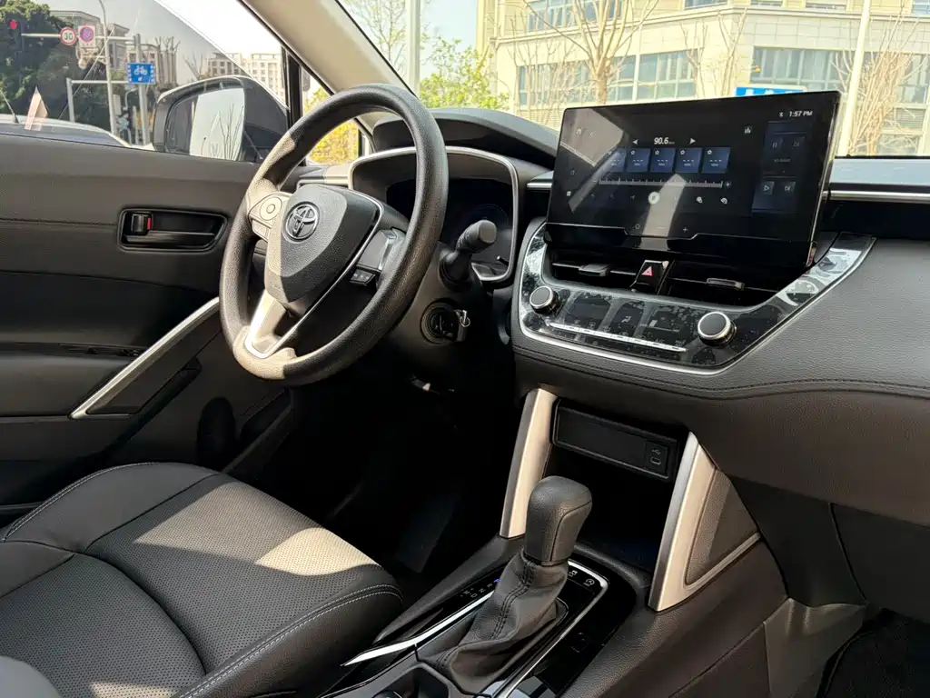 Fenglanda 2024 2.0L CVT elite plus version купить на сайте DeffCars