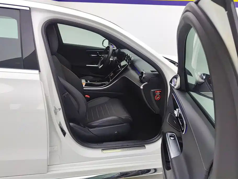 Mercedes-Benz C-Class 2023 facelift C 200 L sports version купить на сайте DeffCars