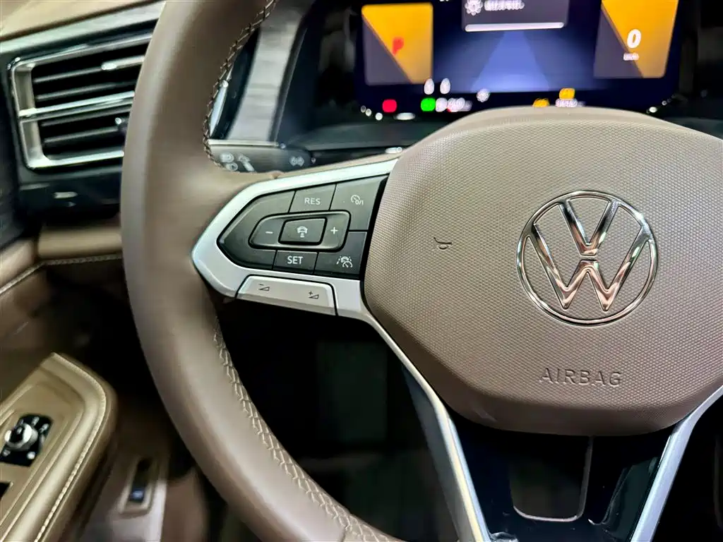 Weiran 2024 380TSI Premium Edition купить на сайте DeffCars