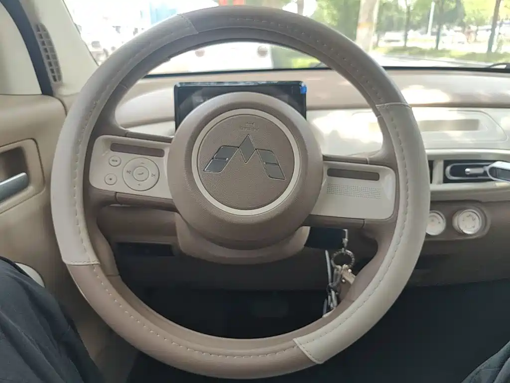 Hongguang MINIEV 2025 fourth-generation four-door advanced version купить на сайте DeffCars
