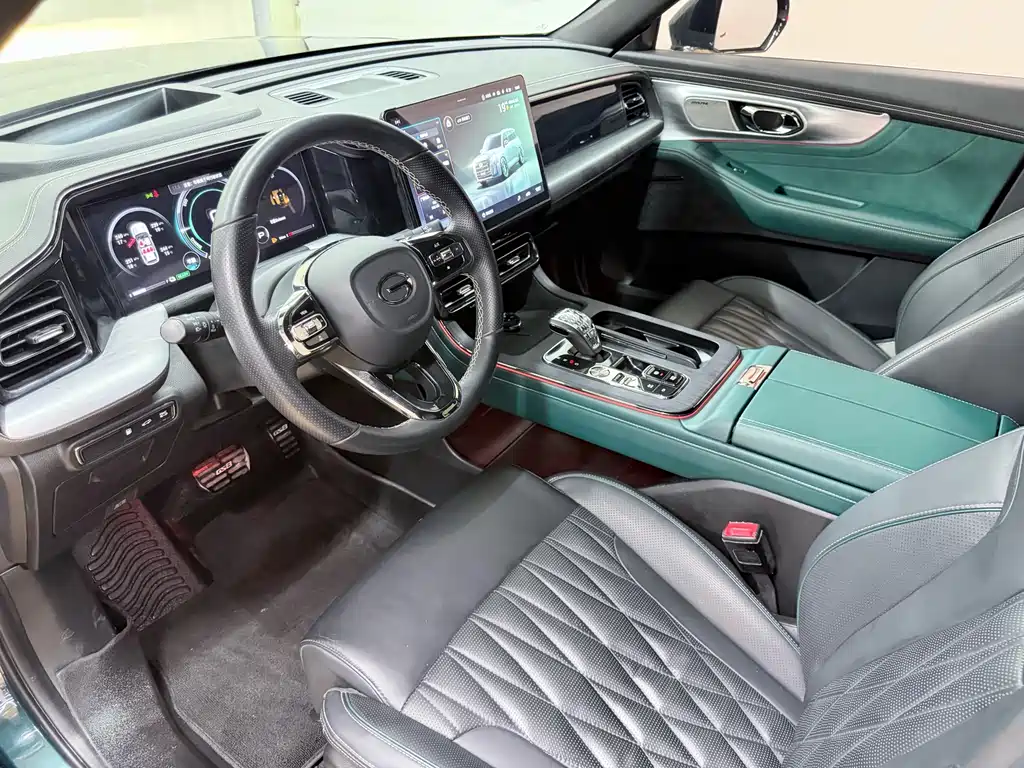 Trumpchi GS8 2022 Dual Engine Series 2.0TM Two-wheel drive Premium Edition (seven seats) купить на сайте DeffCars