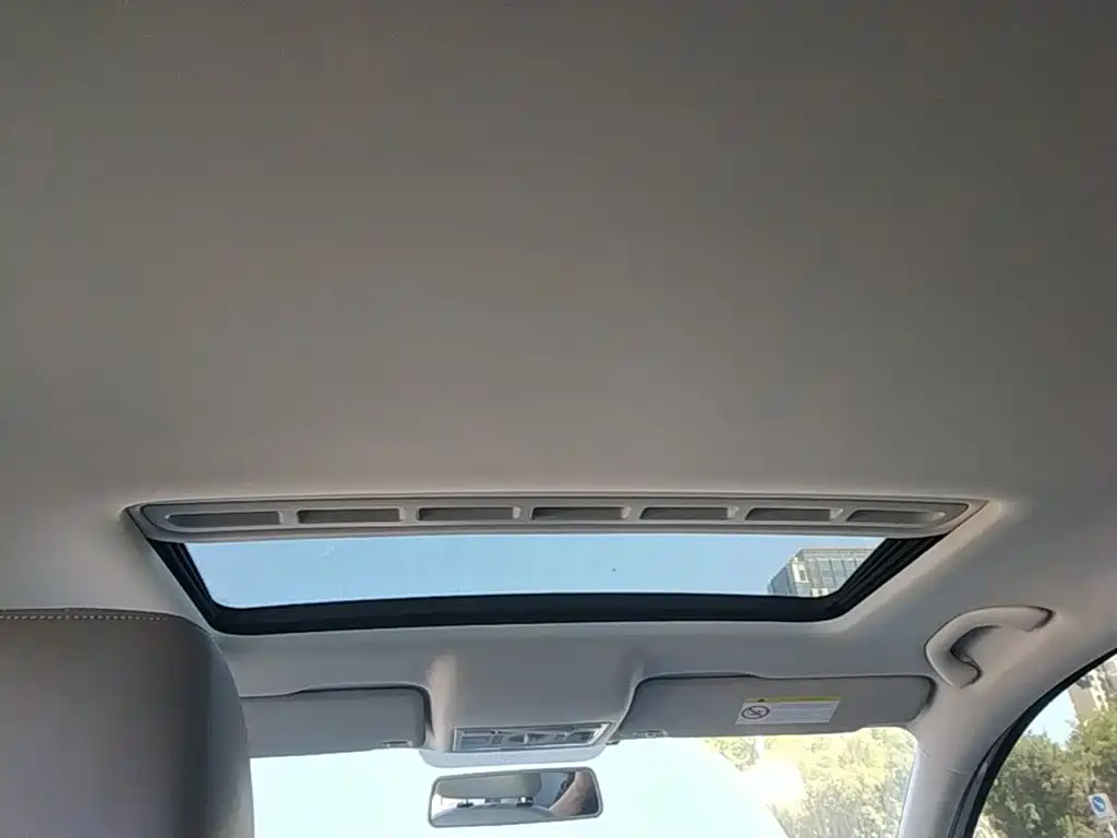 Xin Rui (Rapid) 2016 1.6L Autogeneration Edition купить на сайте DeffCars