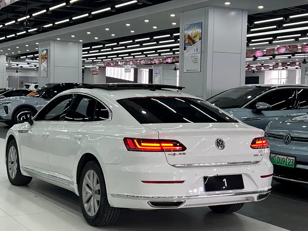 FAW-Volkswagen CC 2020 330TSI Huayan Edition National VI купить на сайте DeffCars