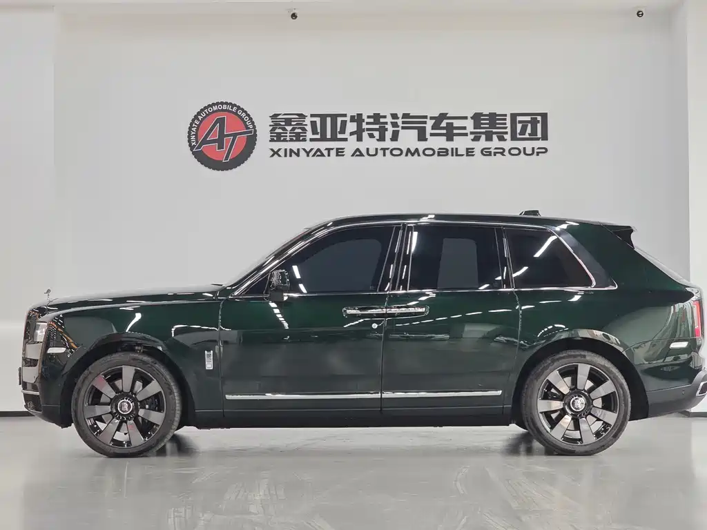 Cullinan 2018 four-seat version купить на сайте DeffCars