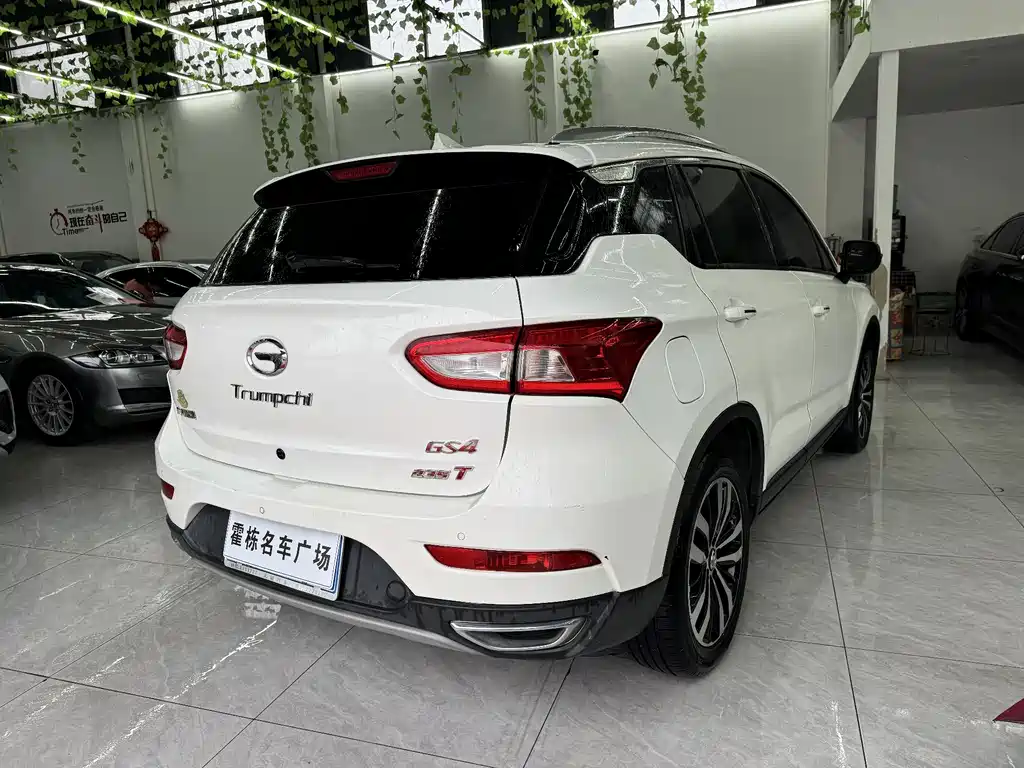 Trumpchi GS4 2017 235T automatic two-wheel drive luxury smart connected version купить на сайте DeffCars