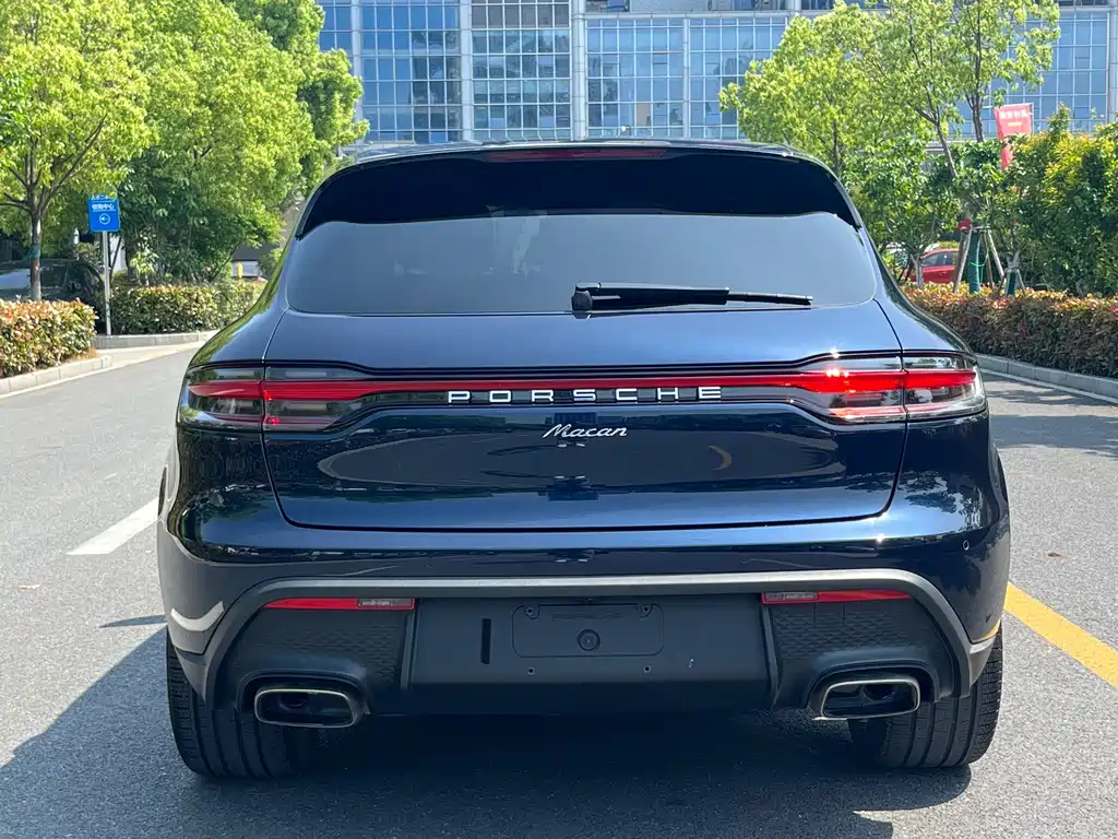 Macan 2023 Macan 2.0T купить на сайте DeffCars