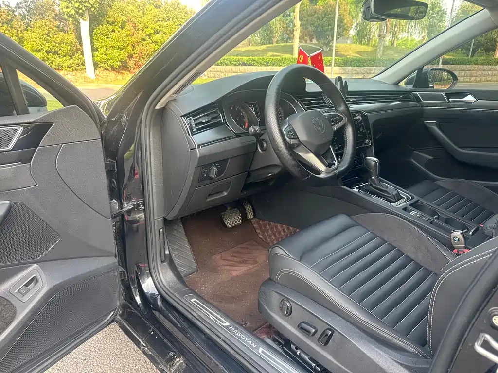 Magotan 2020 330TSI DSG leading model купить на сайте DeffCars