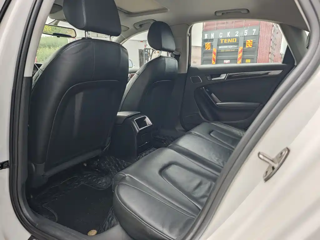 Audi A4L 2013 35 TFSI automatic comfort type купить на сайте DeffCars