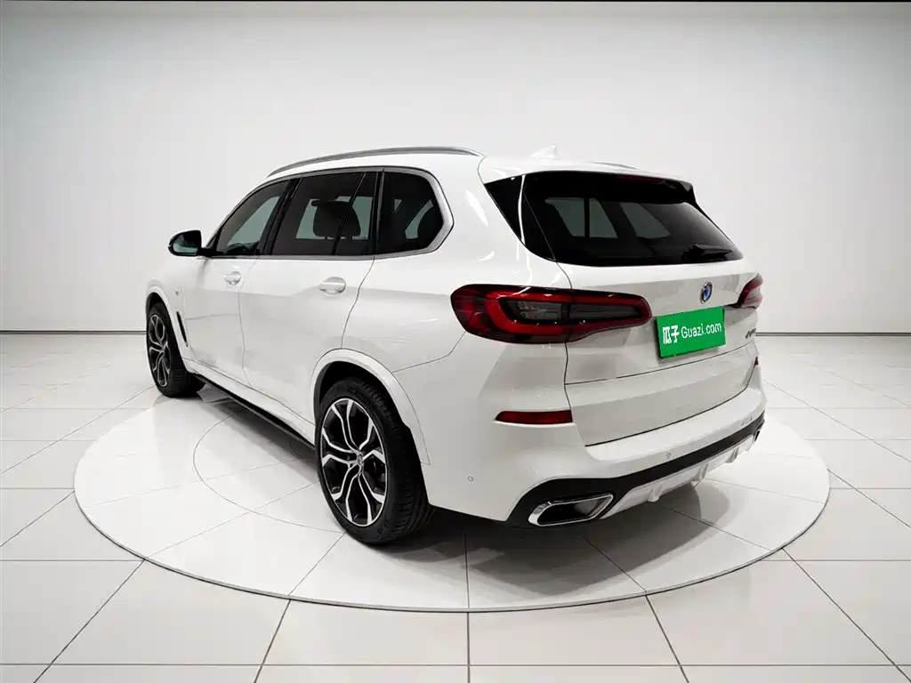 BMW X5 2022 xDrive 40Li Exclusive M Sports Package купить на сайте DeffCars
