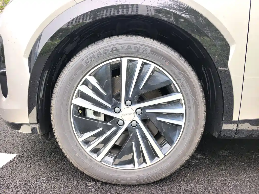 Lynk & Co 08 EM-P 2023 model 245km ultra-long battery life Halo купить на сайте DeffCars