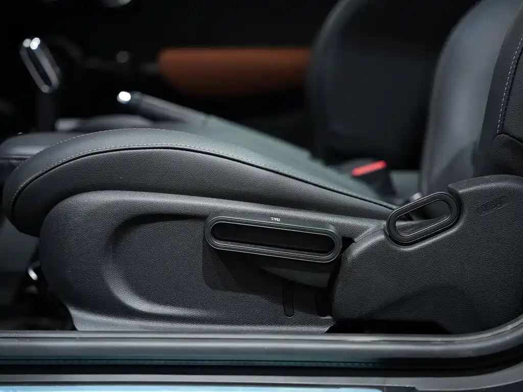 MINI 2021 1.5T COOPER Classic купить на сайте DeffCars