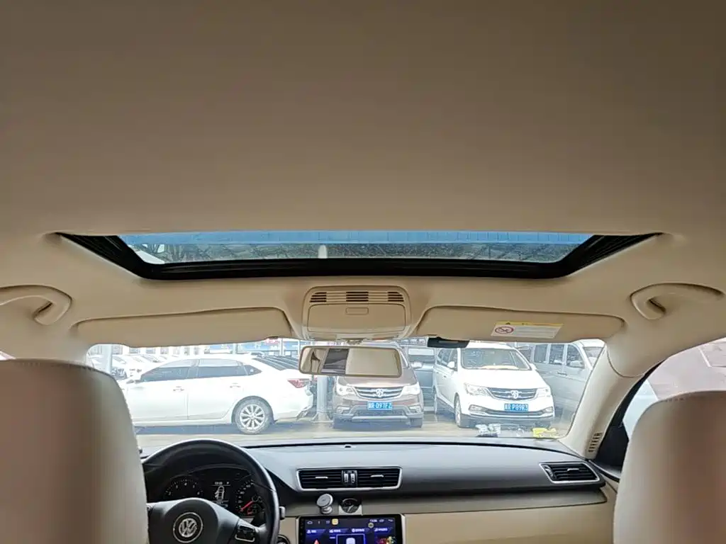 MAGOTAN 2015 1.8TSI leading model купить на сайте DeffCars