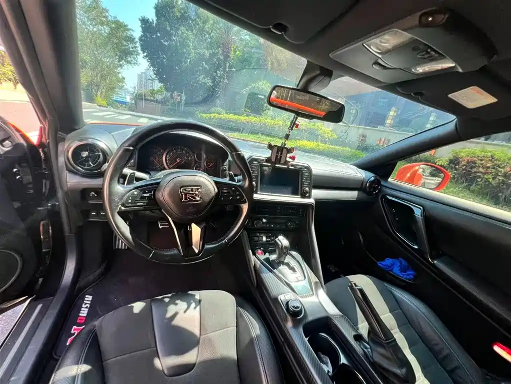 Nissan GT-R 2017 3.8T flagship version купить на сайте DeffCars