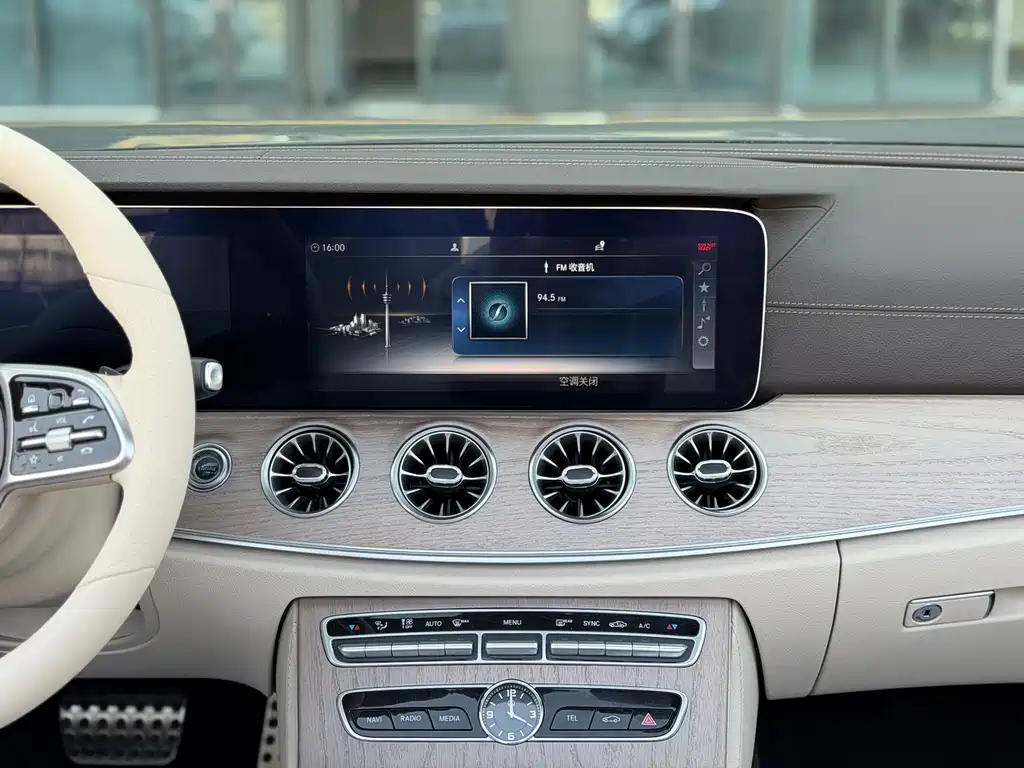 Mercedes-Benz E-Class (Imported) 2018 E 200 Convertible Coupe купить на сайте DeffCars