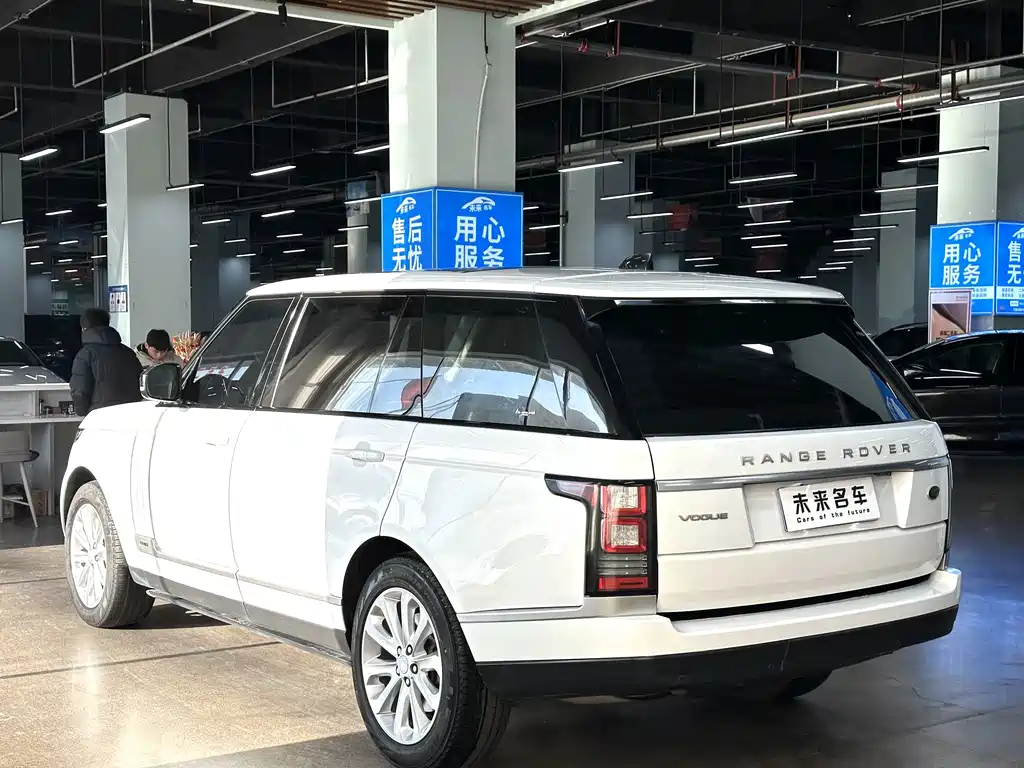 Range Rover 2017 3.0 SC V6 Vogue Extended Edition купить на сайте DeffCars